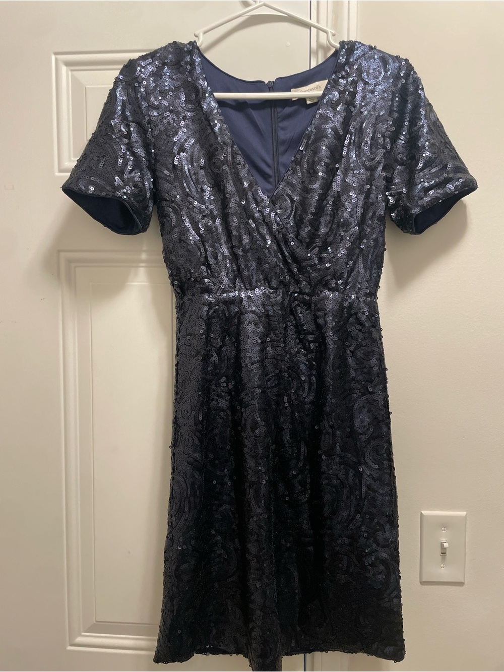 NWOT - Francescas Womens Navy Sequin V-Neck Short Sleeve Dress